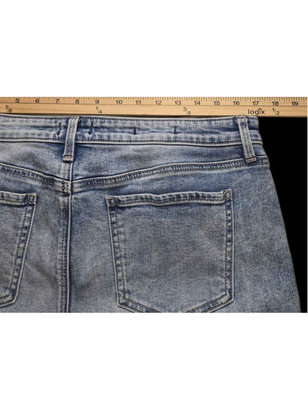 NYDJ Girlfriend Jeans Womens 10 Light Blue Acid Wash Lift Tuck Stretch Denim - Picture 8 of 11
